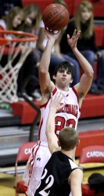 Mike Groth shoots a jumper