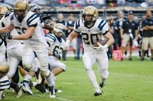 Jarek Hilgers running with ball