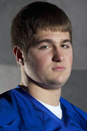 Consensus first team all-state lineman Lee Carhart headed to University of Norhtern Iowa.